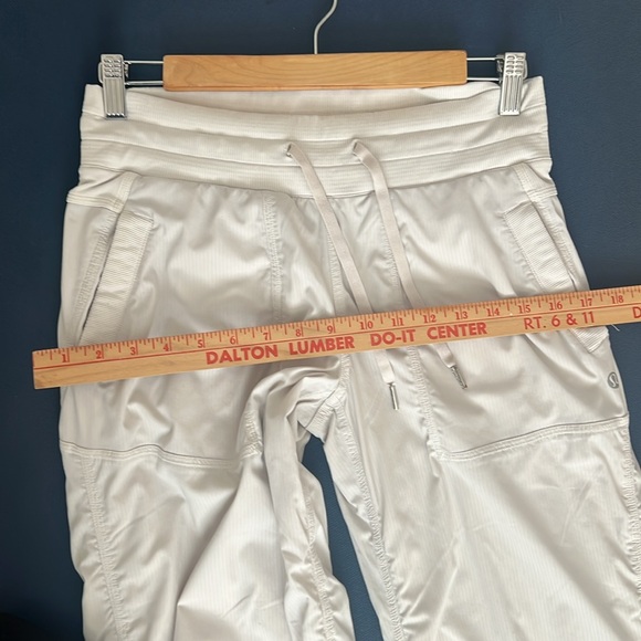 Lululemon Dance Studio Pant II *lined Dune - Picture 10 of 12